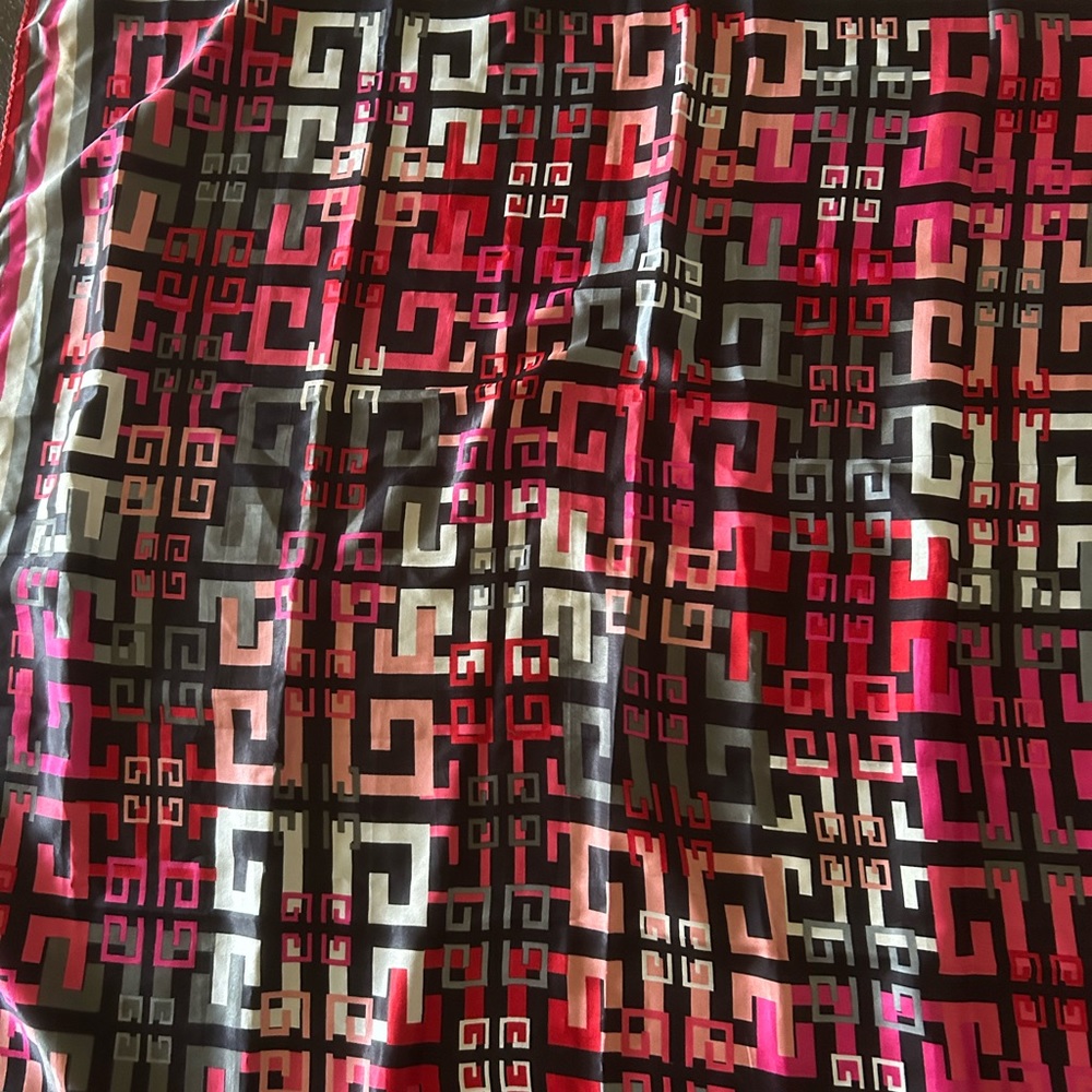 GIVENCHY Vintage 100% Silk Scarf
